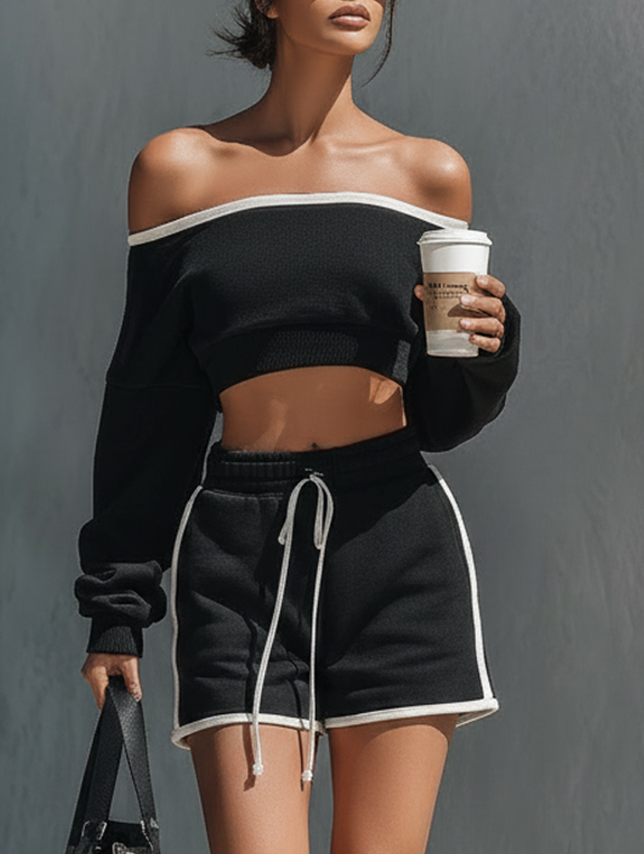 SARAH - Conjunto Deportivo Negro con Ribete Blanco – Top y Pantalones Cortos a Juego