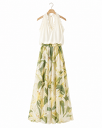 Conjunto Fluido Elegante con Estampado Floral